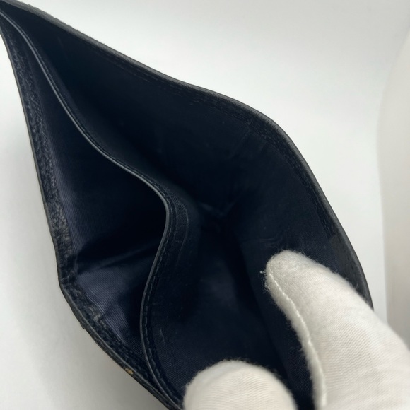 GUC Gucci Sherry Bifold Wallet - Picture 3 of 6